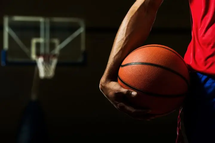From Courts to Classrooms: How Zi Ar Balances Sports and Academics